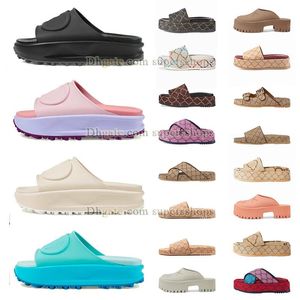 designer kvinnors tofflor mode sandaler strand tjock botten toffel lyx designer plattform alfabet lady läder platt glider sommar utomhus strandstorlek 35-45