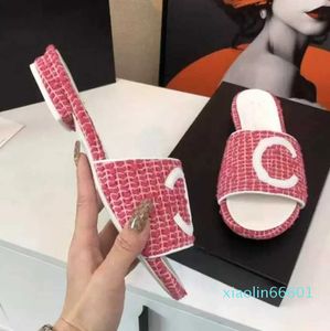 Şık retro tweed yüklü terlik kadınları Flats slayt sandaletleri düşük topuk yaz ayakkabıları kızın dokuma çim kayması düz katırlar parti slaytları spor flip floplar spor ayakkabılar