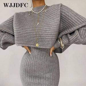 Two Piece Dres Elegant Slim Set Female Sweater Dress Autumn Winter High midje Stickad Ensemble Femme Medium Long Party Dresses 230310