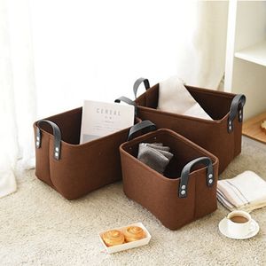 Storage Baskets Felt Storage Basket with Handle Folding Storage Box Kids Toys Organizer Desktop Sundries Organizer Basket Cosmetics Container 230310