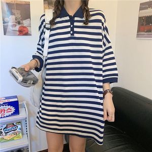 Męskie koszule 2023 Summer HARAJUKU Striped T-shirt moda Trend Modna ubrania w stylu vintage krótki, duże luźne luźne