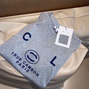 高度なバージョンレディースTシャツフランスパリトレンディ衣類Cレターグラフィックプリントカップルファッションコットンラウンドネックチャンネル男性