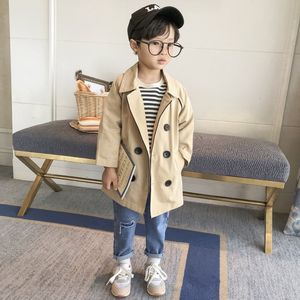 Tench coats Boys Kids Doublebreasted Trench Coats Autumn Jacket Windbreaker Classic Khaki Color Jackets Outerwear 230311