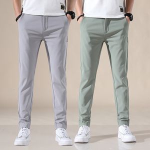 Męskie spodnie wiosne lato męskie spodnie Cienkie spodnie męskie spodnie Slim Fit Work Elastyczne pasty do joggingu Pantging Męskie rozmiar 28-38 230311