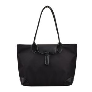 Großkapazität Mode -Tasche 2023 Neuer Trend tragbarer Mode Einfache Frauenbeutel Freizeit Solid Color Single Umhängetasche