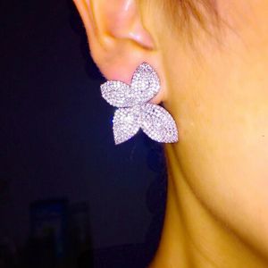 Ear Cuff Brincos Zirconia Accessories Studörhängen Unik design Big Flower Shaped CZ Pave Setting Elegant Earring for Women CEP2078E 230310