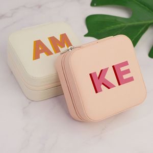 Jewelry Boxes Shadow Monogram Travel Jewelry Case Personalized Gifts Leather Travel Jewelry Box with Name Bridesmaid Proposal Gifts for Her 230310