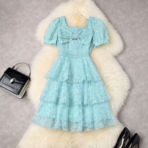 Summer Short Sleeve Square Neck Dress Green Tulle Floral broderi Tiered Knee Length Elegant Casual Dresses 22W174050
