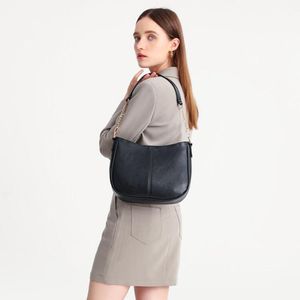 Modische Handtasche, Outdoor-Shopping-Damentasche, solider Trend, einfache Umhängetasche