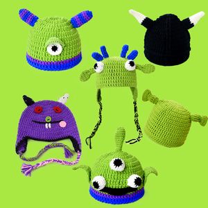 Unisex Halloween Bonnet Balaclava Hats Green Monster Shrek Hat Hand Made Knitted Caps Party Funny Beanie Skullies Caps HCS209