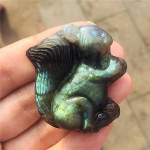 Statuette decorative Bellissime sculture in cristallo Pietra labradorite naturale intagliata a mano Collana con testa di scoiattolo carino Regali di gioielli di moda 1 pz