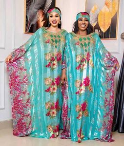 Ethnische Kleidung Afrikanischer Nationalstil Frühling und Sommer Großes Pendelkleid Chiffon Druckmuster Bohrer Nagelperle Elastischer Innenrock