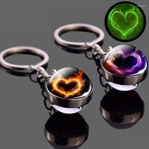 Keychains Luminous Heart Keychain Trendy Glass Ball Pendant Krychains Keyrings Women Bag Chain Men Car Key Ring Glow in the Dark Wholesale