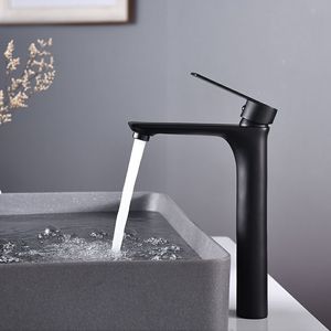 Banyo lavabo musluklar banyo havzası musluk lavabo mikser musluk katı pirinç musluk su musluk şelale fırçalanmış altın mat siyah krom havza mikser musluk 230311