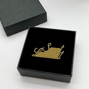 Designer Brooches Fashion Broche For Woman Brand Classic Letters Mens Clothing Gold Silver Luxurys Brooch Jewelry Pins With Box 2303119Z