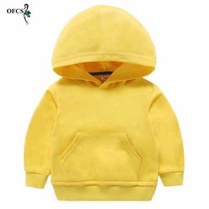 Hoodies Sweatshirts Çocuk Hoodie Sweater Çocuklar Erkek Katı Cep Sıcak Kıyafetler Kazak Sweatshirtler Sonbahar Kızlar Açık Hava Sporlu Giyim 230310