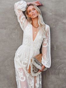 Casual Dresses Summer Lace Long Dress Women Bohemian Embroidered Maxi Dress Female V Neck Hollow Out Long White Casual Holiday Dress G230311