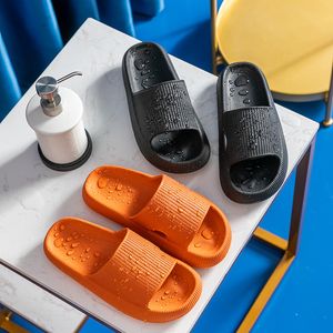 2024 Designer tofflor Platform Beach Women Summer Thick Eva Cloud Soft Sole Slide Sandals Leisure Men Damer Inomhus Badrum Anti-halkskor 230311 851