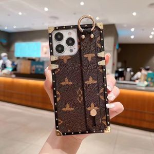 Дизайнер Lu Leather Phone Case для iPhone 15 14 13 12 11 18 17 16 16 Pro Max XS 7 8 Samsung Galaxy S20 S21 S22 S23 S24 S25 S26 Plus Luxury Cord с коробкой с упаковкой коробки