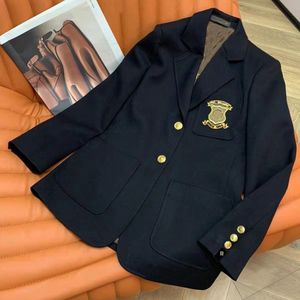 Casos de designers de roupas femininas Blazers Jackets Letters de luxo Spring New Tops lançados