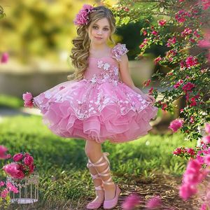 Pink Lace Appliced ​​Flower Girl Dresses Tulle Tiered Princess Pageant Gowns for Wedding and Birthday Pärled Kid Pageant Dress