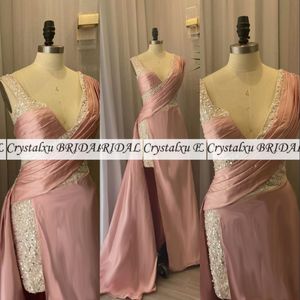 2023 Arabic Sexy Pink Prom Dresses Deep V Neck Illusion Sequined Lace Crystal Beads High Side Split Floor Length Satin Mermaid Party Evening Gowns