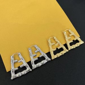 2023-Perle Ohrringe Retro Gold Ohrring Frauen Neue Designer Schmuck Buchstaben Damen Ohr Studs Luxurys Earing Schön