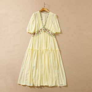 Summer Short Sleeve V Neck Dress Yellow Solid Color Chiffon Paneled Paneled Buttons Mid-Calf Elegant Casual Dresses 22Q042326