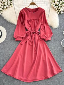 Abiti casual Hikigawa Chic Fashion Woman Dress Vintage Elegant Solid O Neck Tied Bow Abiti a vita sottilePer le donne Temperamento Vestidos