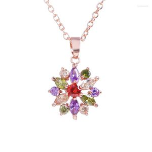 Chains Bettyue Fashion Blooming Flower Modelling Neckalce For Women Noble Jewelry With Colorful Zirconia Wedding Party Delicate Gift