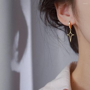 Hoopörhängen Punk Personlighetsstjärna Cross Pendant Gold Women Small Huggies Earring With Drop Charming Geometric Ear Ring For Cool Men