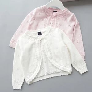 Cardigan Ragazze Estate Manica lunga Scialle Camicia Cappotto Bambini Versatile Cotone Maglione lavorato a maglia sottile Neonata Protezione solare esterna Abbigliamento 230311