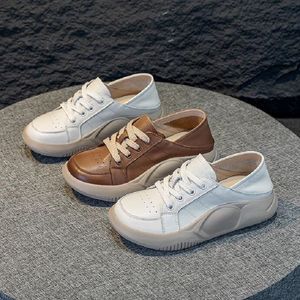 Rindsleder Dicke Sohle Krankenschwester Kleine Weiße Schuhe Weibliche 2023 Frühling Herbst Neue Vintage Lace-Up Atmungsaktive Beiläufige Einzelne Schuhe d2A43