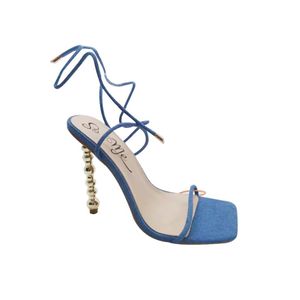 2021 Spring Boots Style puntige teen flanel stiletto hoge hakken veter mode single schoenen dames266s