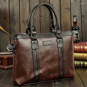 Briefcases Men's Vintage Briefcase Waterproof PU Leather Handbag Male Computer Laptop Bag Business Office Shoulder Bags Large Capacity