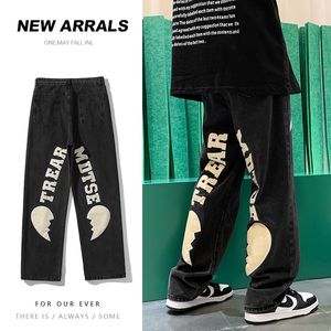 Men s Jeans Letter Printed Denim Pants Autumn Winter Fashion Straight Casual Japan Style Streetwear Hip Hop Mopping Trousers 230313