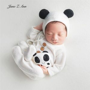 Caps Hats born pography clothing baby soft knitted jumpsuit hat doll panda three-piece set 4 colors 230313