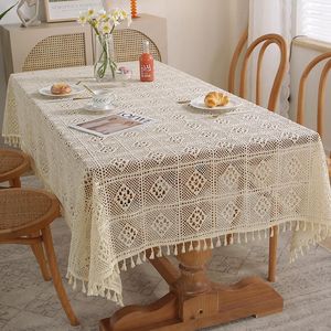 テーブルクロスヨーロッパの牧歌的なかぎ針編み織られたテーブルクロスタッセルカバーティーダストフルーフデコレーション