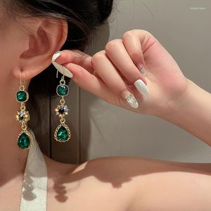 Studörhängen Imitation Emerald Geometric Long Needle Green Crystal Water Drop Tassel Fashion Simple Women Jewelry