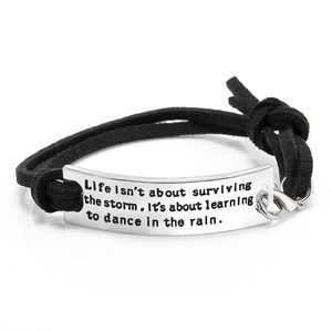 Handgjorda inspirerade smycken charmiga livsvävande läderarmband Livet handlar inte om att överleva stormen det handlar om att lära sig att dansa i regn charm armband gåva