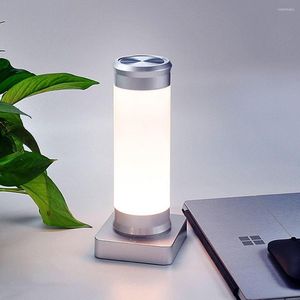 Luci notturne Lampada da comodino a batteria LED USB Decora la luce da tavolo Touch Cup Shape Sleeping Bulb per la camera da letto del bambino Luminar