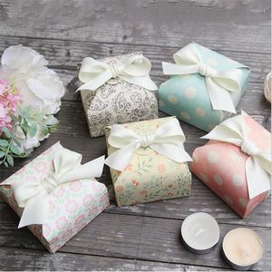 Present Wrap Party Present Sweet Wedding Favor Box för Candy Cake Chocolate Bag Bonbonniere Flower Boxes Packaging Festival Supplies