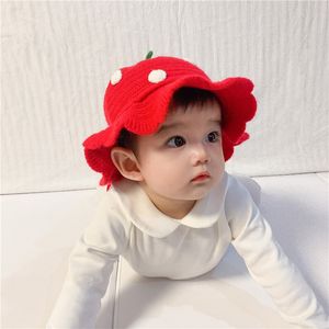 Caps Hats Princesa Strawberry Hat Winter Kids Knit Cap Infant Outdoor Beach Panamá Cap para meninas CHAPA DE SUN CHATO 230313