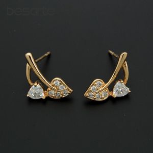 Stud Earrings Zirconia Heart Gold Women Earing Boucles D'oreilles Femme Pendientes Cristal Orecchini Cuore Kupe Oorknopjes E2902Stud