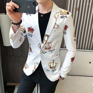 Abiti da uomo per uomo Spring Crown Print Personality Night Club Hair Stylist Suit Slim Mens Blazer Jacket Abbigliamento moda 2023