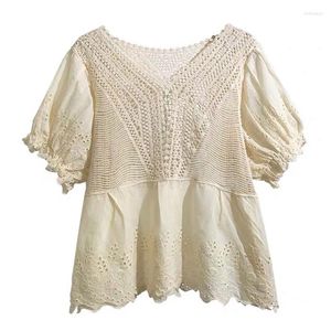 Kvinnors blusar Kvinnor Puff Half Sleeve Lace Blue Hollow Crochet Stick See Through V-Neck Shirt Embroidery Floral Beach Flowy Peplum Top