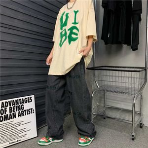 Jeans masculinos Letra verde Bordado Man Baggy Jeans Casual Skateboard Pants Men High Street Dance Hip Hop Rap macho preto calças Z0301