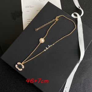 Plated Gold Brass Copper Pendant Necklace Women Designer Brand C-Letter Rhinestone Round Pearl Necklaces Choker Chain Wedding Jewelry Love s