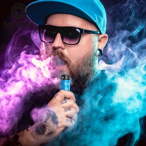 Autentisk smakfog engångsång 4000 puffar Vape Pen 650mAh Uppladdningsbart batteri 12 ml 2% 10 Flavorer Partihandel