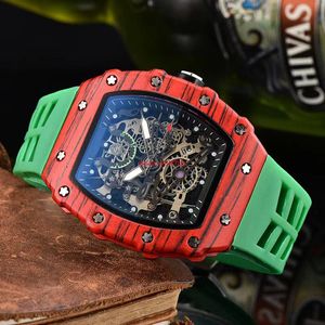 2023 R Личность Wood Watch Business Carbon Fiber Men Quartz Watch Высококачественная креативная мода Simple Des Des